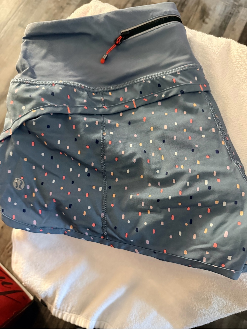 Lululemon Light Blue Athletic Skirt with Colorful Confetti Print